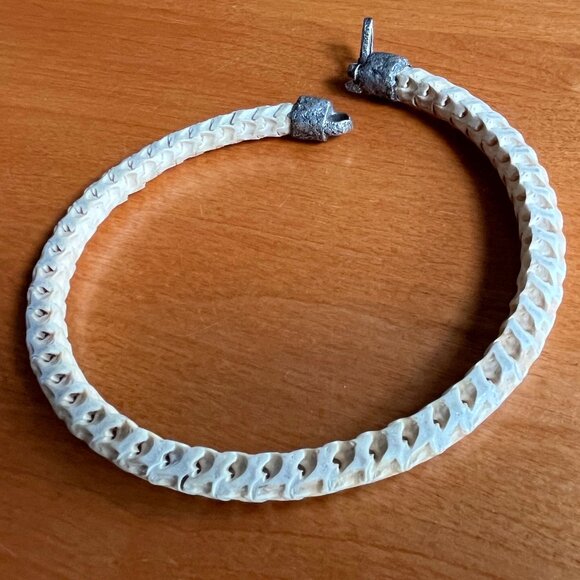 snake python vertabrae necklace choker by Gretchen Ventura - Picture 1 of 9